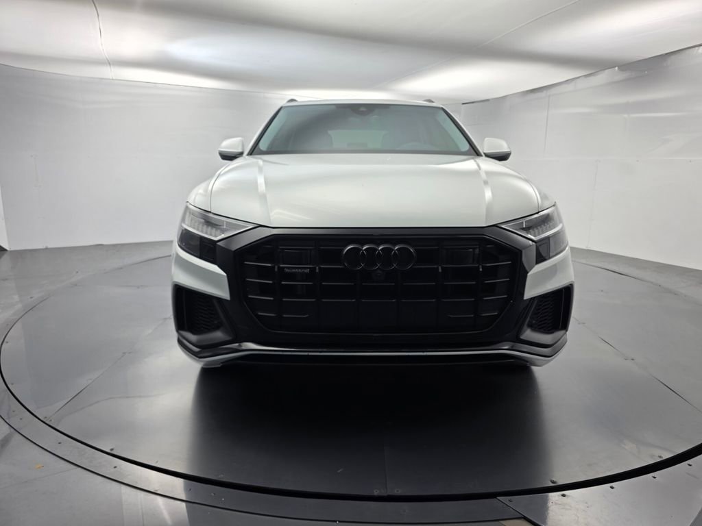 Used 2023 Audi Q8 Premium Plus w/ Premium Plus Package AWD/4WD image 2