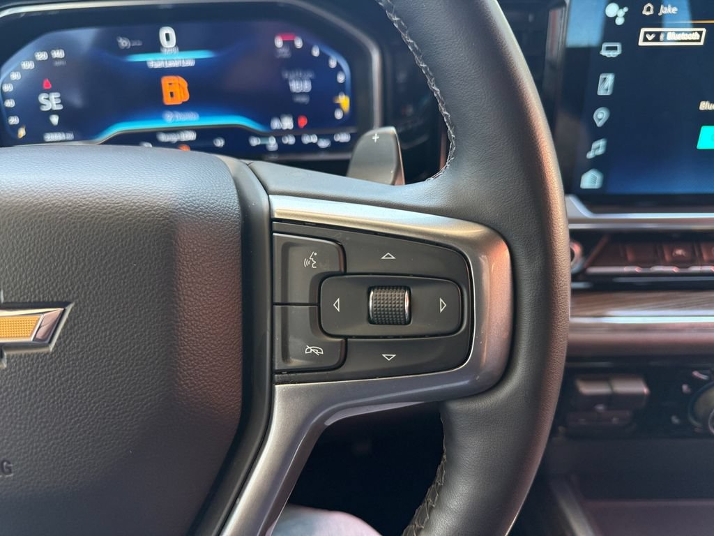 Used 2024 Chevrolet Silverado 1500 LT w/ Z71 Off-Road Package AWD/4WD image 24