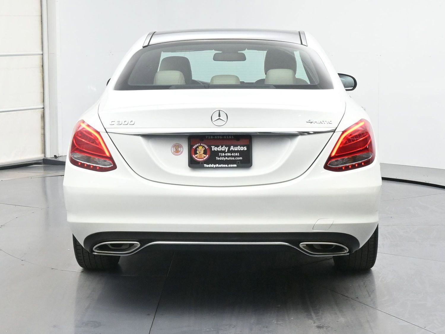 Used 2018 Mercedes-Benz C 300 4MATIC Sedan image 24