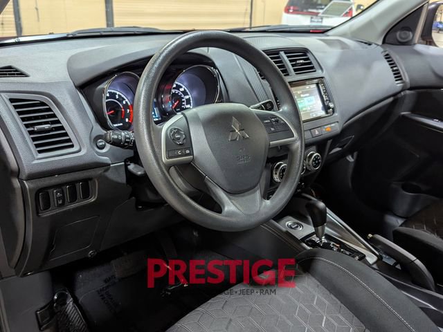 Used 2024 Mitsubishi Outlander Sport SE image 11
