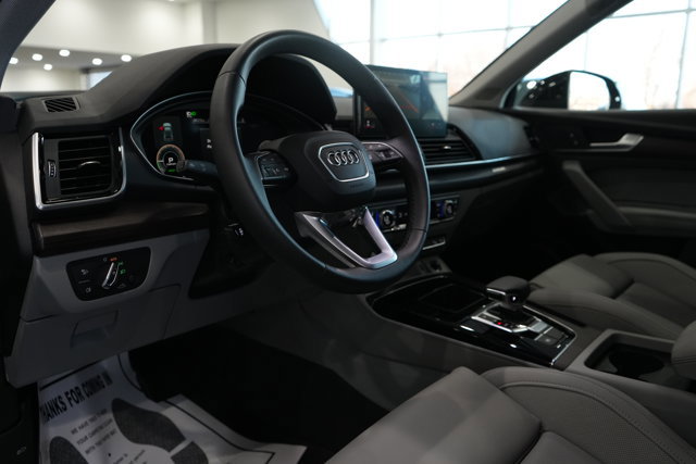 Used 2024 Audi Q5 e Premium Plus image 18