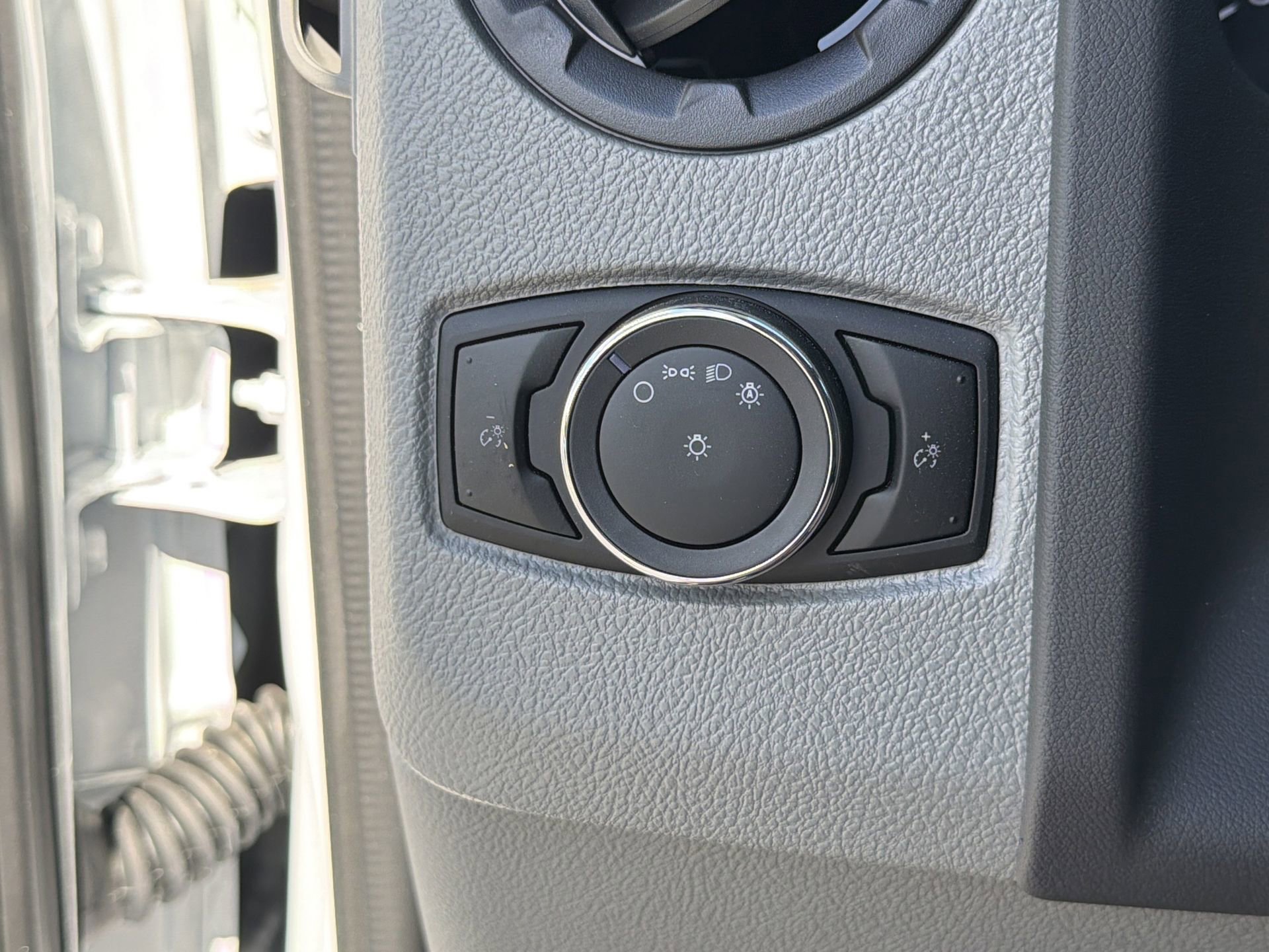 New 2026 Ford E-350 and Econoline 350 Super Duty w/ Power Equipment Group image 12