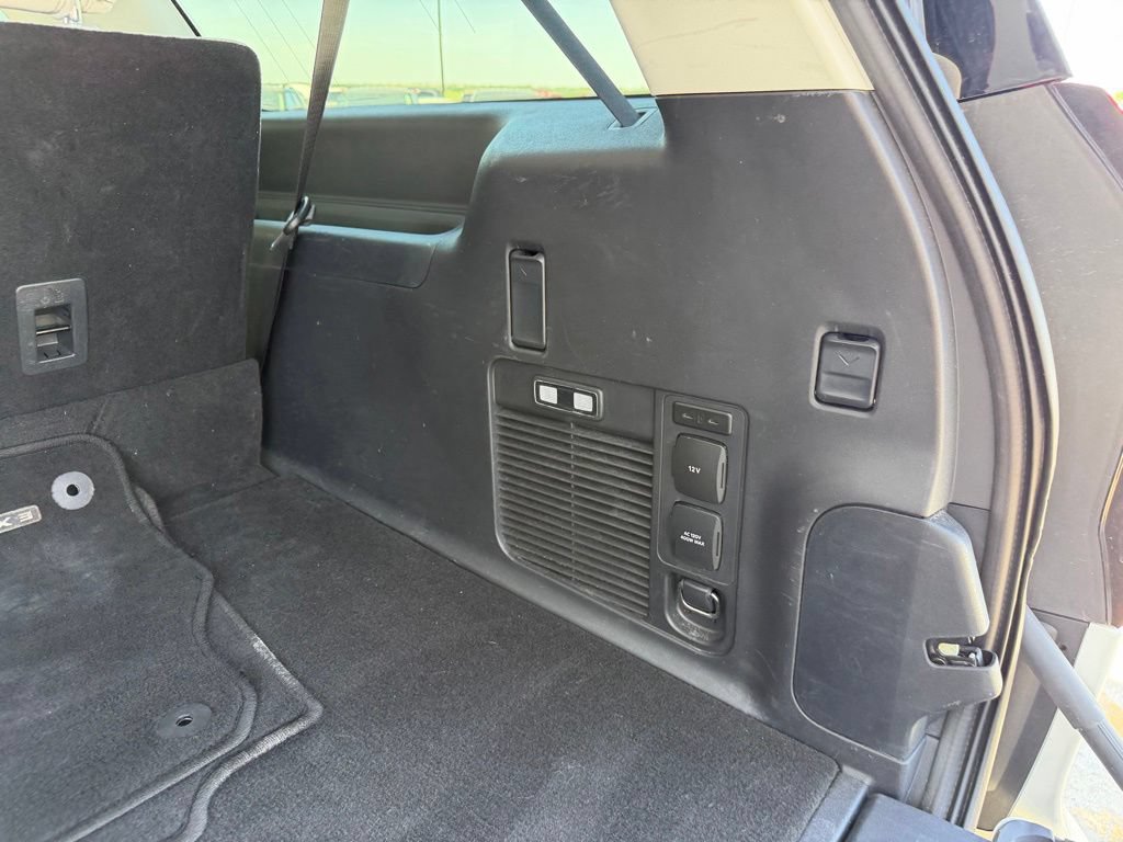 Used 2025 Ford Expedition Max Platinum w/ Driver's Package AWD/4WD image 22