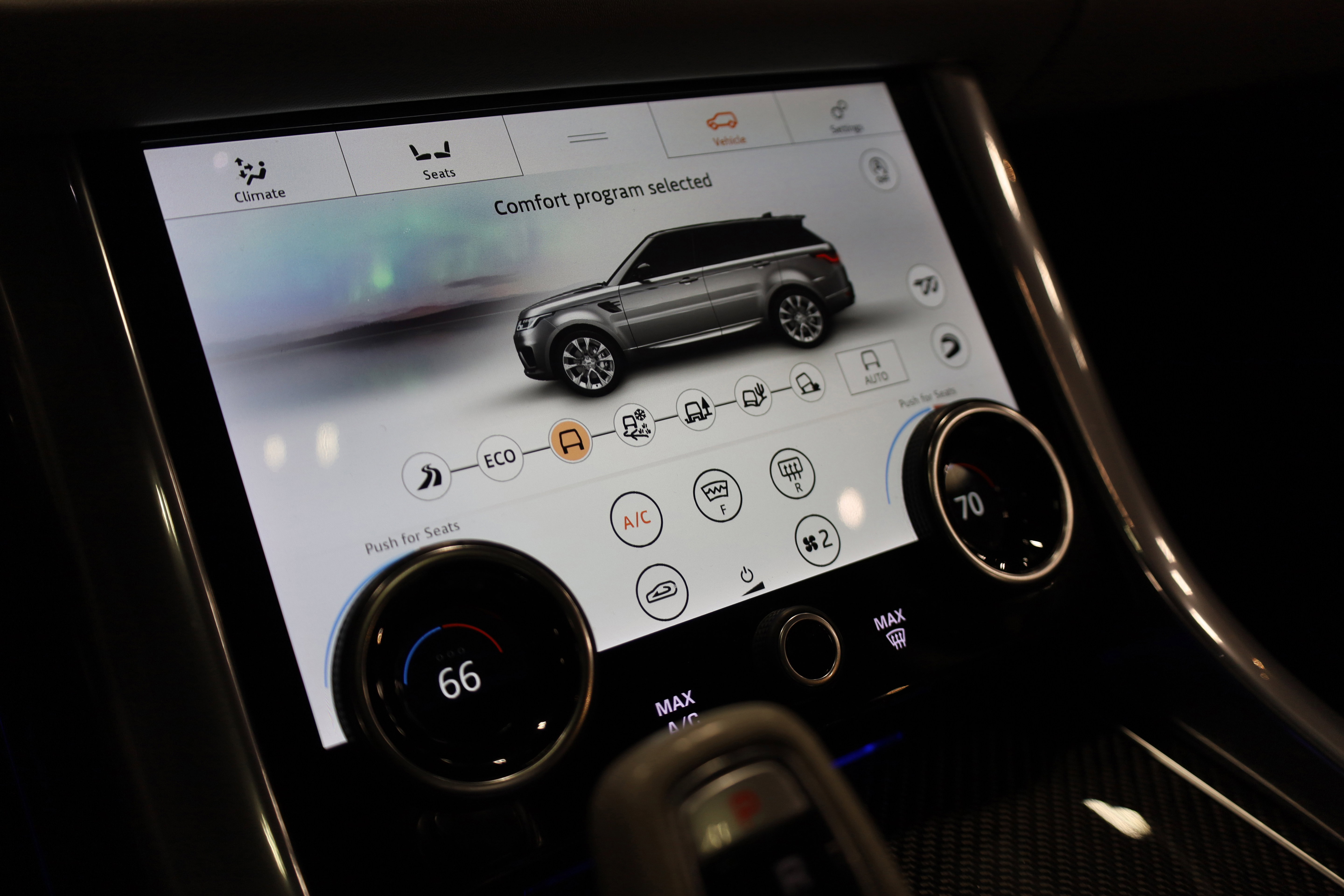 Used 2022 Land Rover Range Rover Sport SVR Carbon Edition image 26