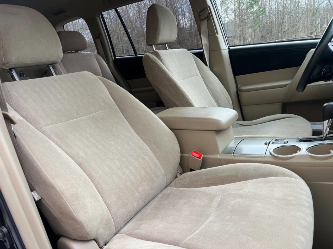 Used 2011 Toyota Highlander 2WD image 11