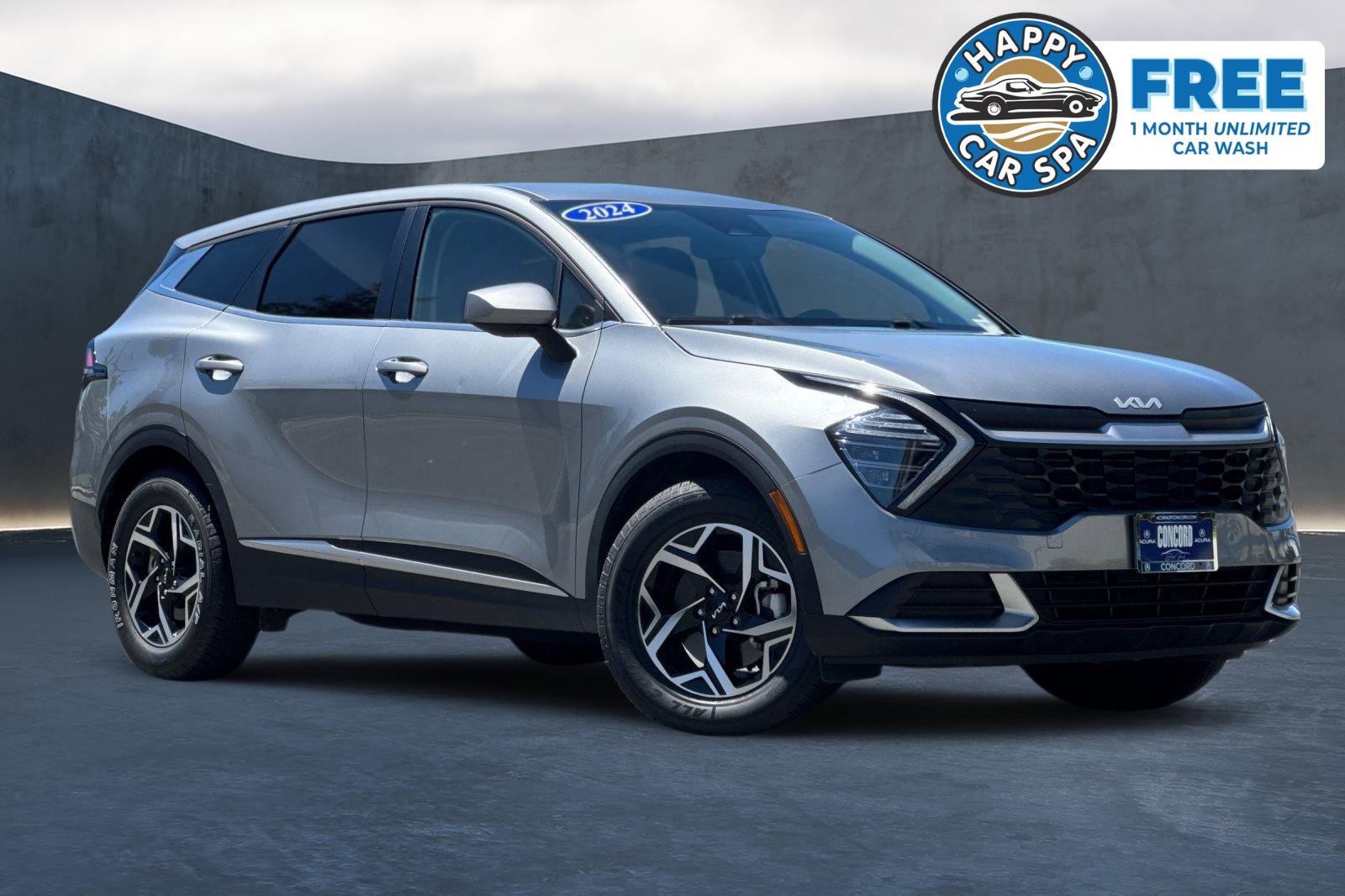 Used 2024 Kia Sportage LX image 1