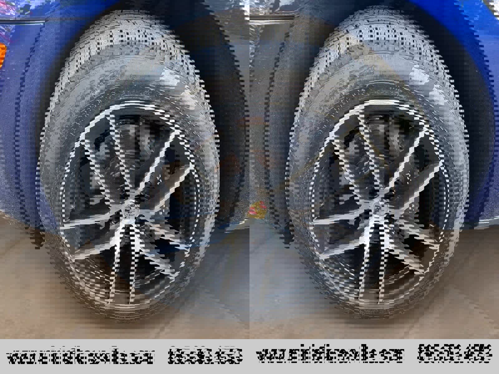 Used 2024 Porsche Macan Turbo image 9