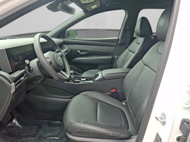 Used 2025 Hyundai Santa Cruz SEL FWD image 13