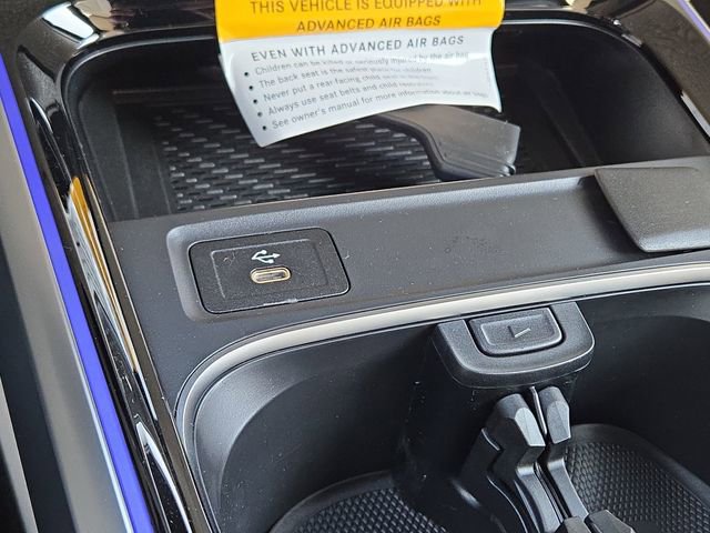 New 2026 Mercedes-Benz GLB 250 4MATIC image 14