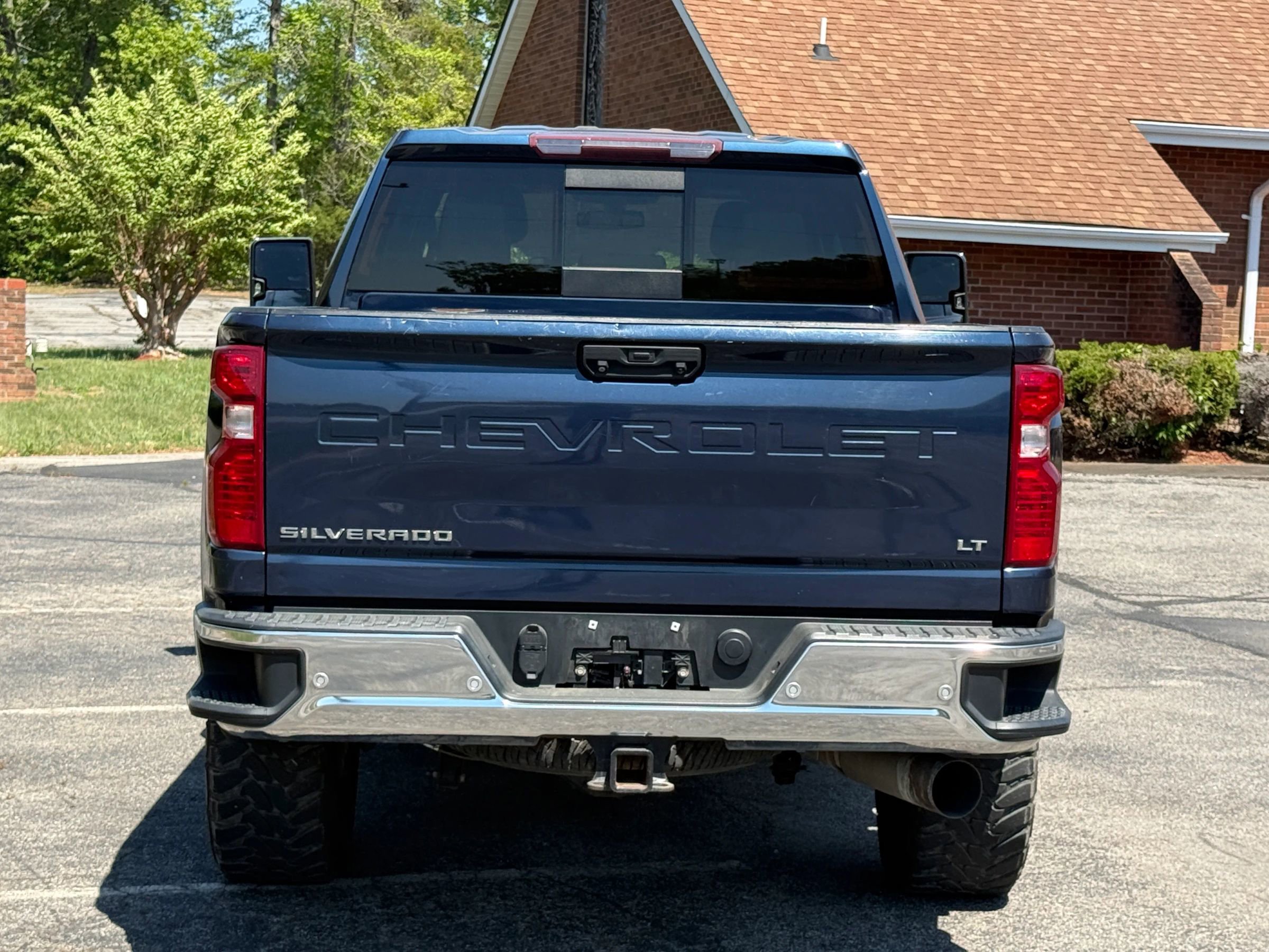 Used 2020 Chevrolet Silverado 2500 LT w/ All Star Edition AWD/4WD image 4