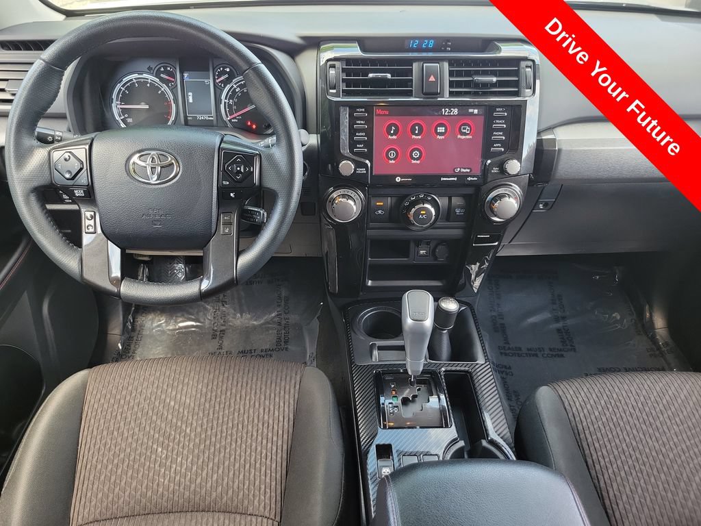 Used 2022 Toyota 4Runner TRD Off-Road AWD/4WD image 4
