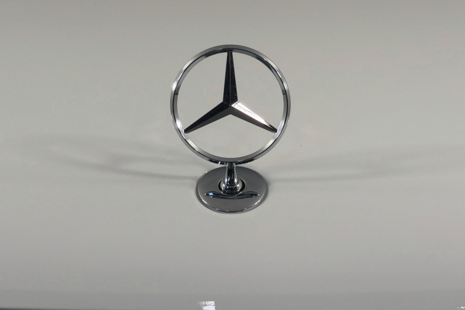 New 2027 Mercedes-Benz GLS 450 4MATIC image 14