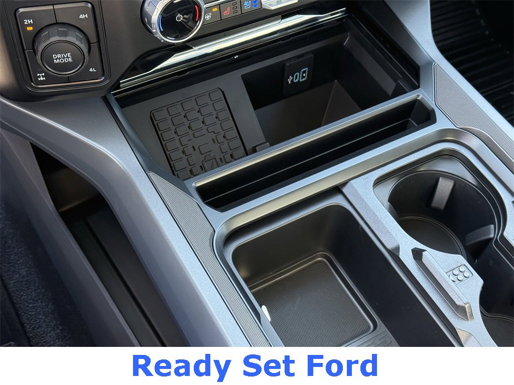 New 2026 Ford F250 Lariat image 27