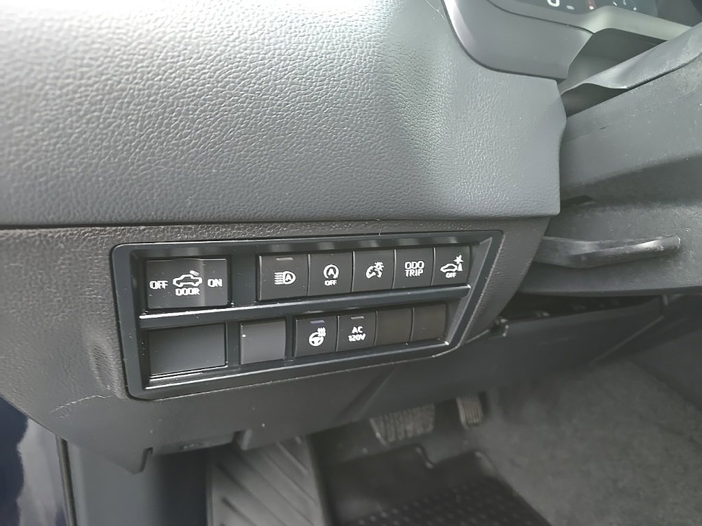 Used 2024 Toyota Tundra Limited image 19