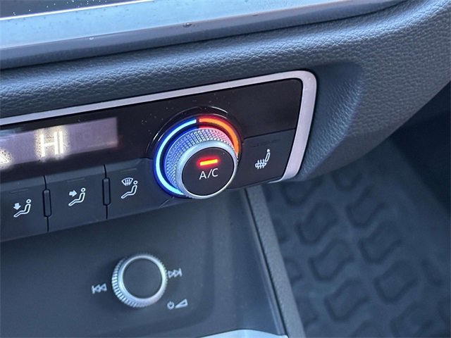 Certified 2025 Audi Q3 2.0T Premium w/ Convenience Package image 33