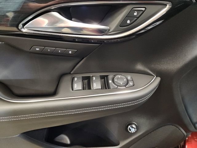 Used 2023 Buick Envision Essence AWD/4WD image 20