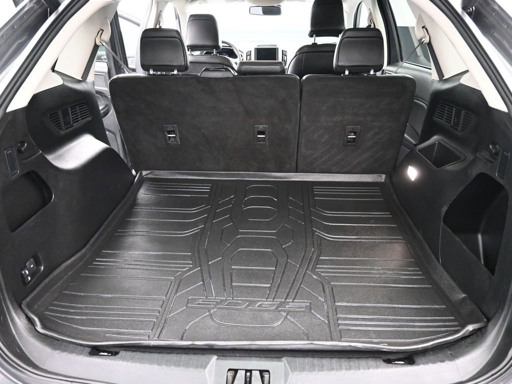 Used 2023 Ford Edge SEL w/ Convenience Package image 15