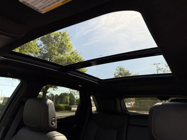 Used 2024 Cadillac XT5 Premium Luxury image 27