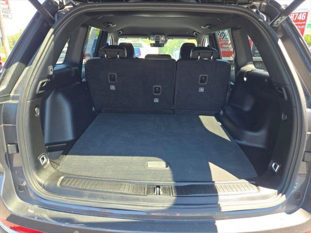 Certified 2025 Jeep Grand Cherokee Limited AWD/4WD image 19