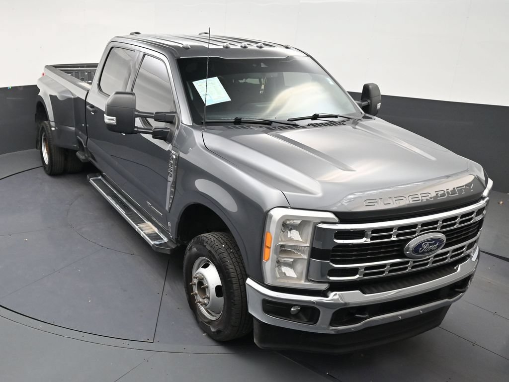 Used 2023 Ford F350 XLT w/ Camper Package AWD/4WD image 17