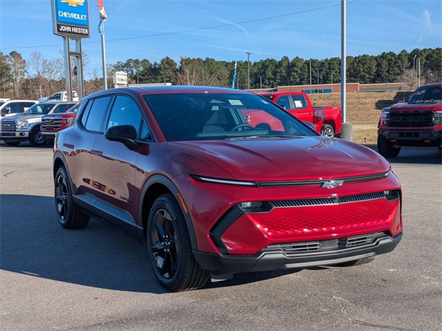 New 2026 Chevrolet Equinox EV LT image 2