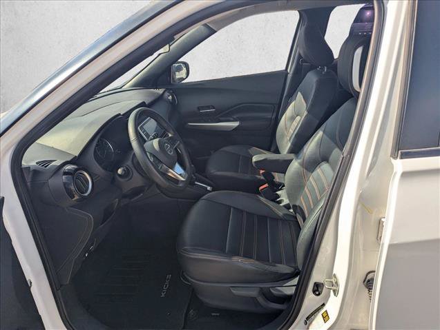 Used 2020 Nissan Kicks SR w/ SR Premium Package FWD image 15