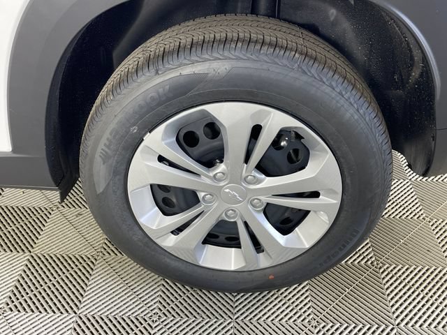 New 2026 Chevrolet Trax LS w/ Driver Confidence Package FWD image 17