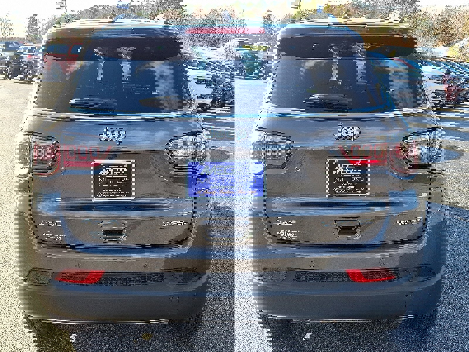 Certified 2024 Jeep Compass Limited image 5