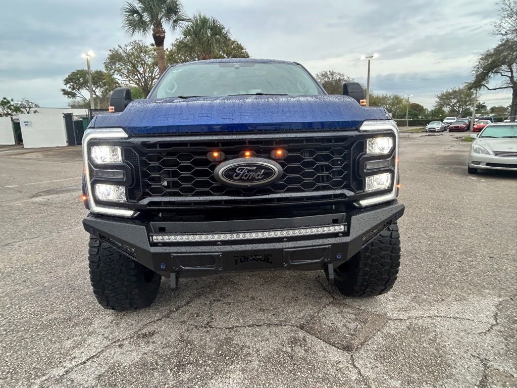 New 2026 Ford F250 Lariat w/ Black Appearance Package image 8