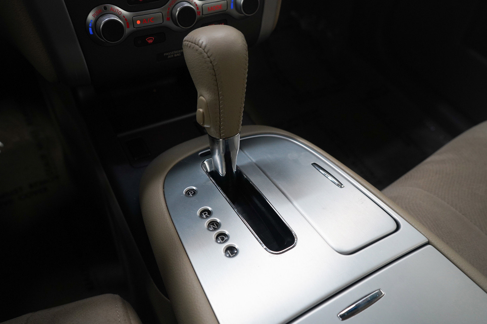 Used 2014 Nissan Murano SV image 24