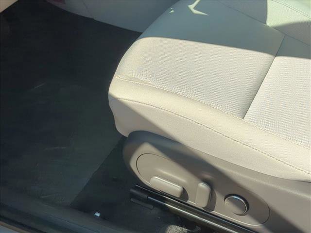 New 2025 Hyundai Kona SEL image 4