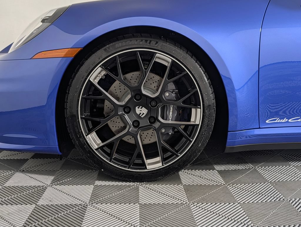 Used 2026 Porsche 911 Carrera T RWD image 11