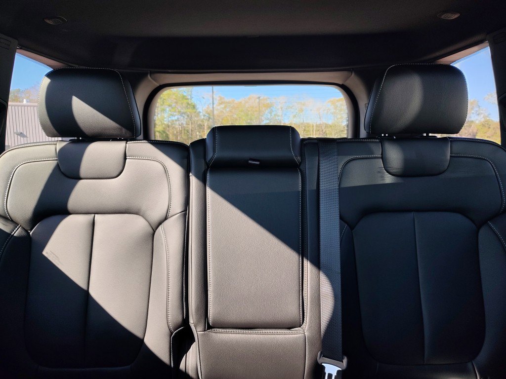 New 2025 Jeep Grand Cherokee Limited AWD/4WD image 30