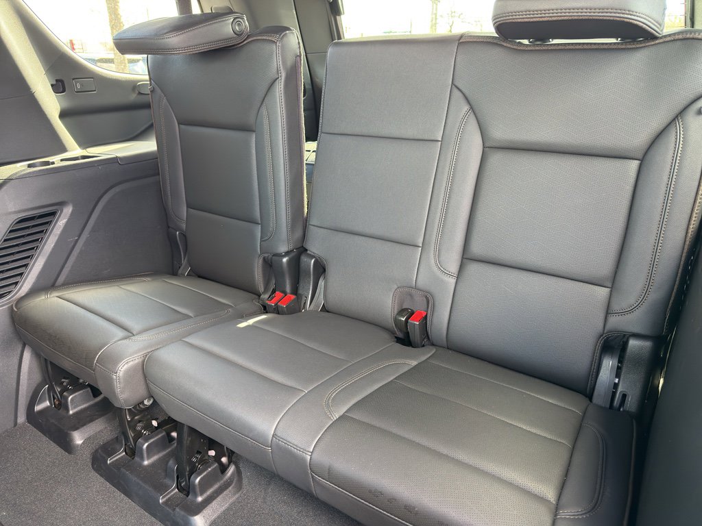 Used 2024 Chevrolet Tahoe High Country image 28