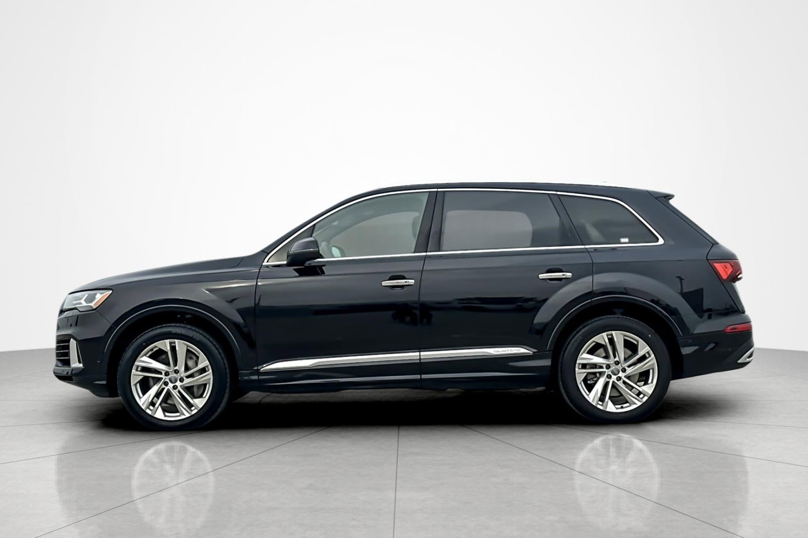 Used 2020 Audi Q7 3.0T Premium Plus image 2