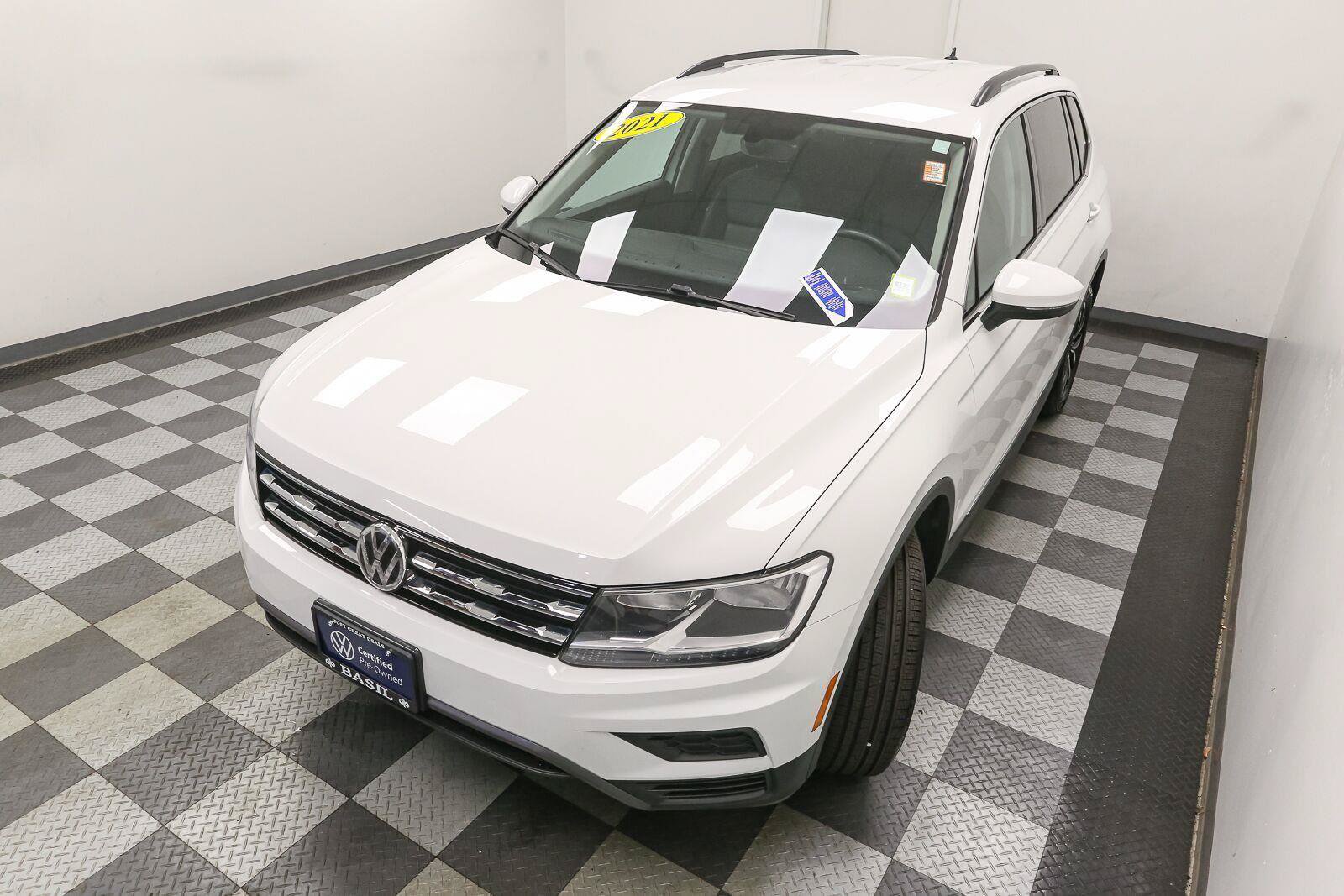 Certified 2021 Volkswagen Tiguan SE AWD/4WD image 7
