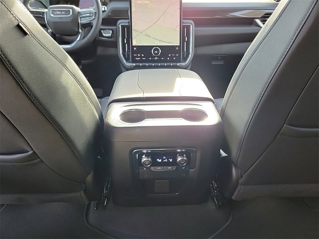 New 2026 GMC Yukon XL Elevation image 10