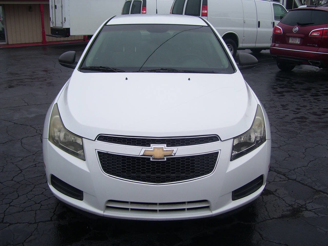 Used 2011 Chevrolet Cruze LS w/ Connectivity Package image 5