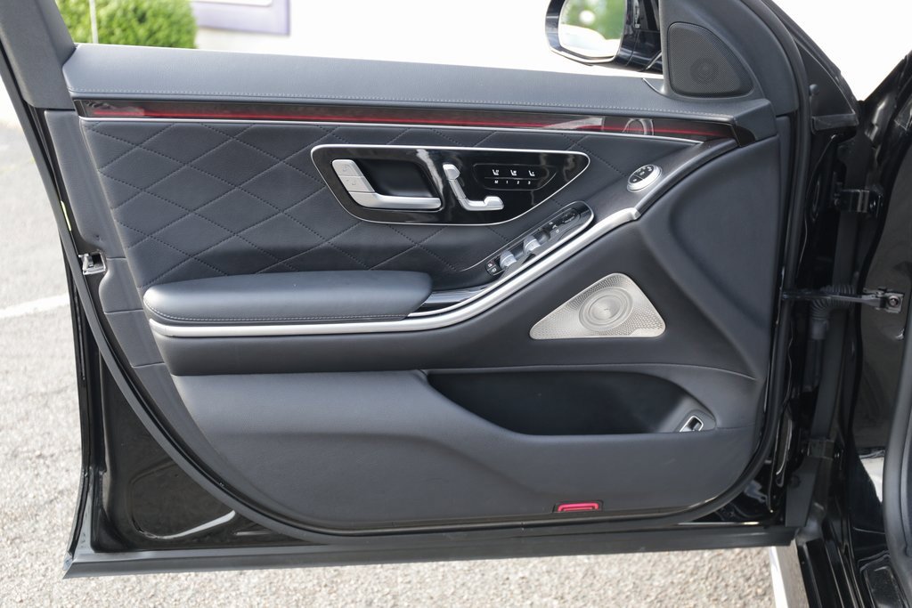 Used 2022 Mercedes-Benz S 580 4MATIC Sedan image 26