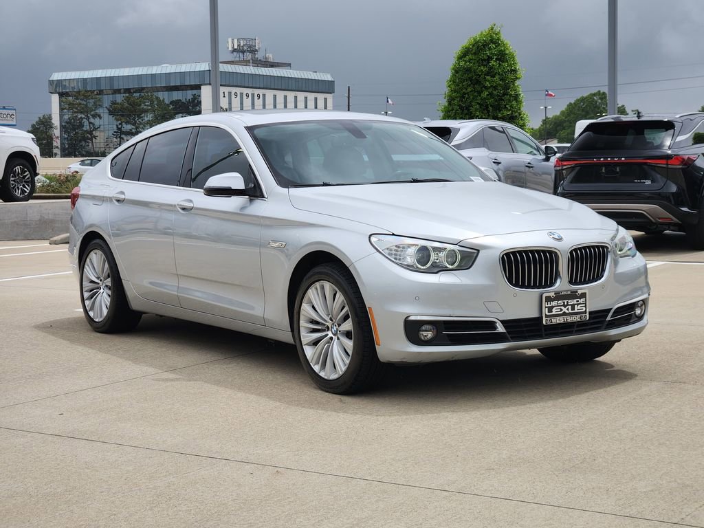 Used 2017 BMW 535i Gran Turismo RWD image 3