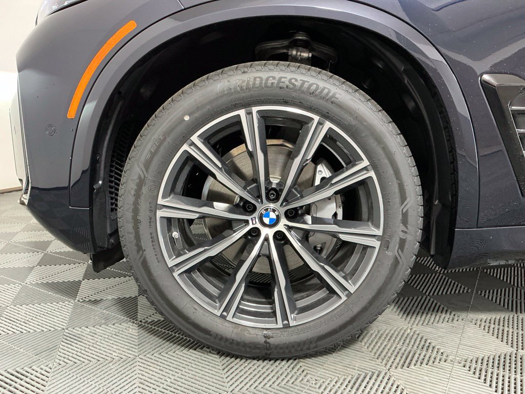 New 2026 BMW X5 xDrive40i w/ M Sport Package AWD/4WD image 34