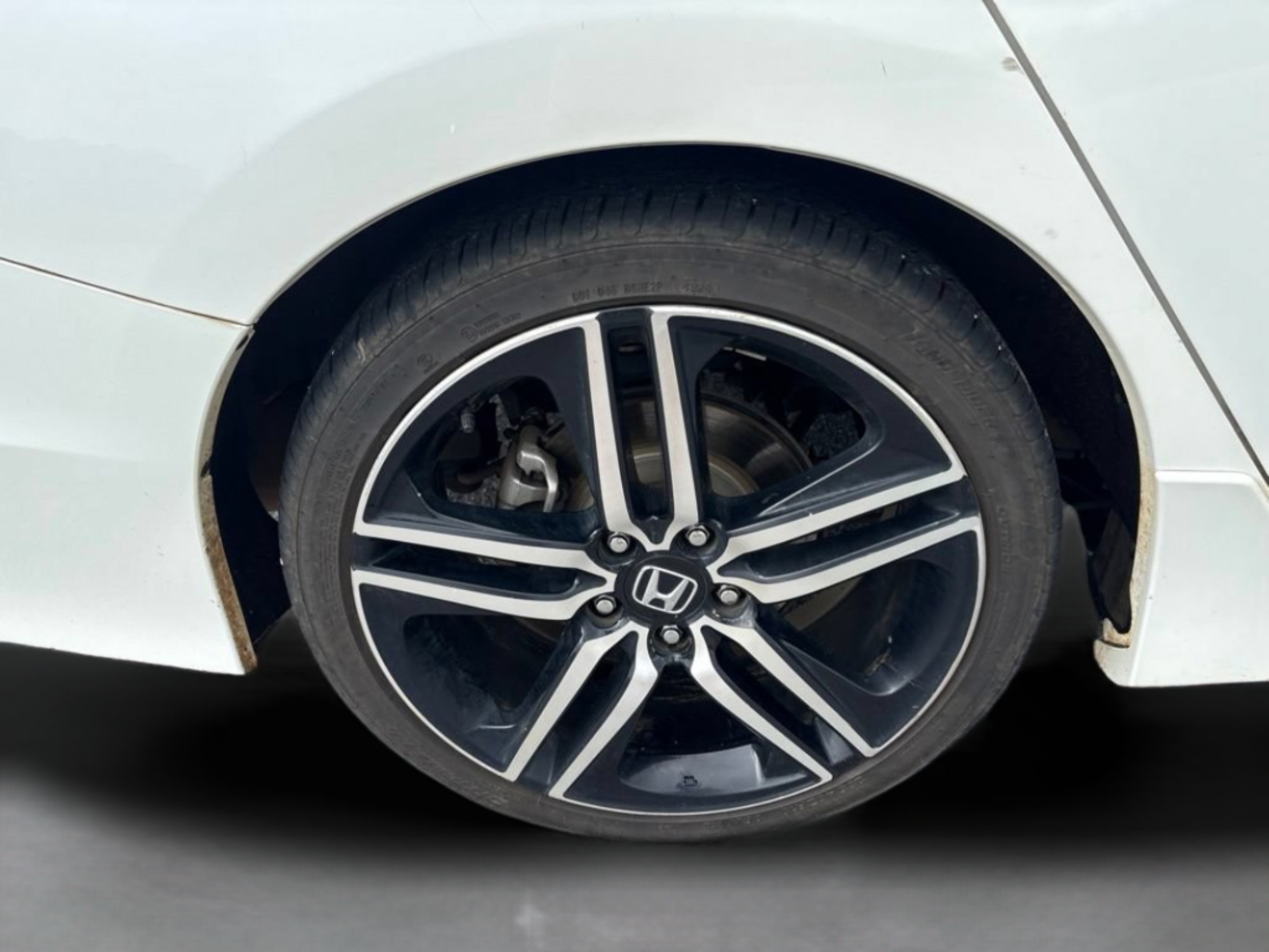 Used 2017 Honda Accord Sport Special Edition image 32