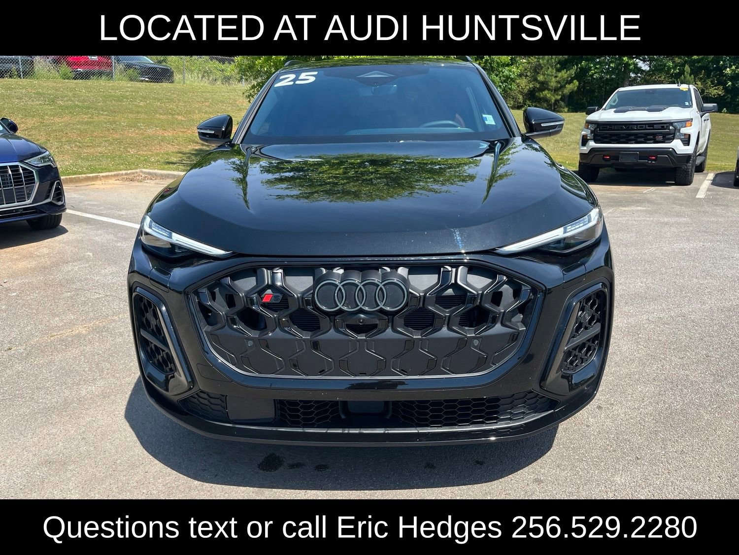 Used 2025 Audi SQ5 Prestige AWD/4WD image 2
