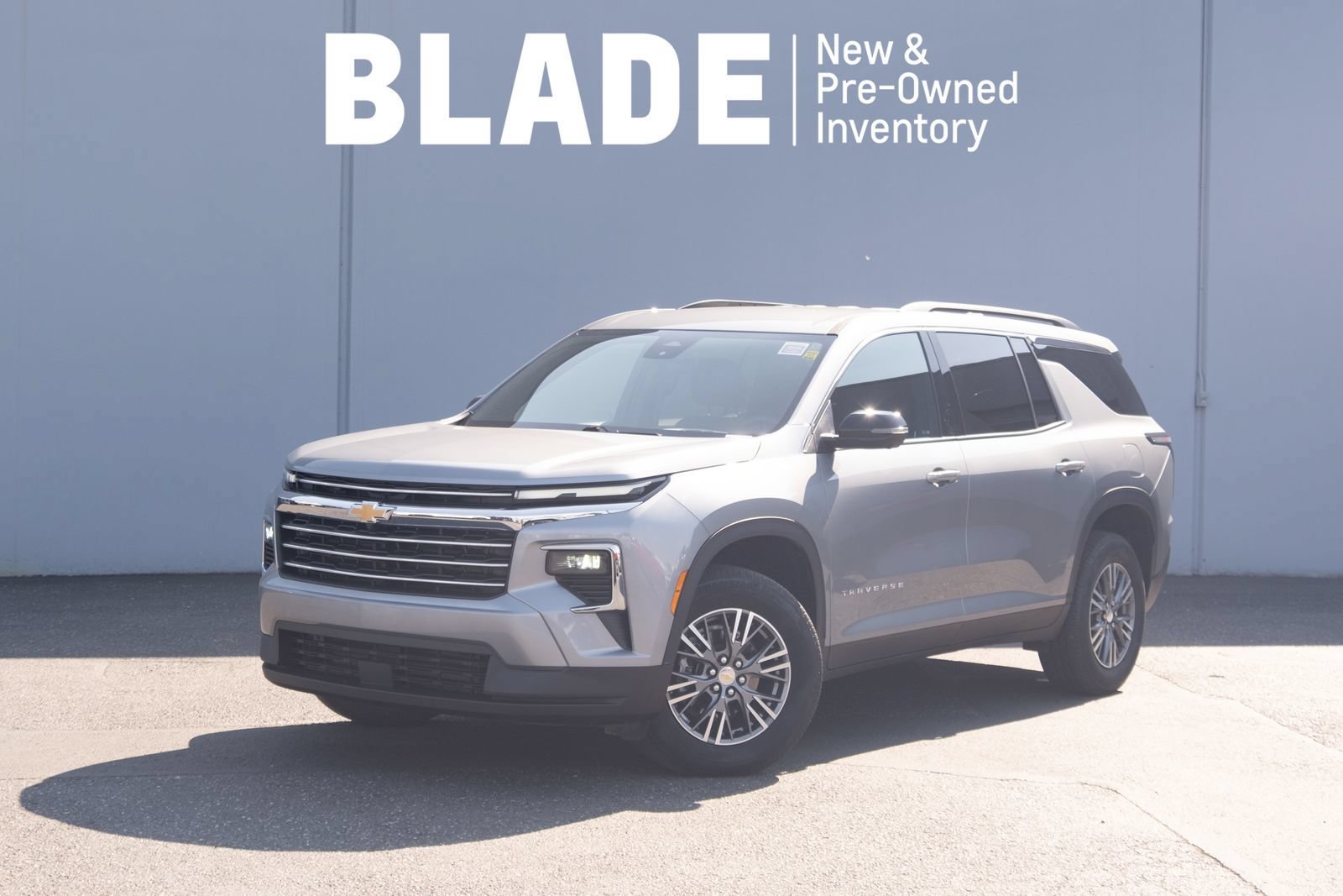 Used 2024 Chevrolet Traverse LT w/ Trailering Package