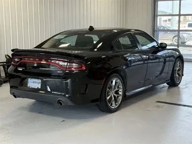 Used 2022 Dodge Charger GT image 3