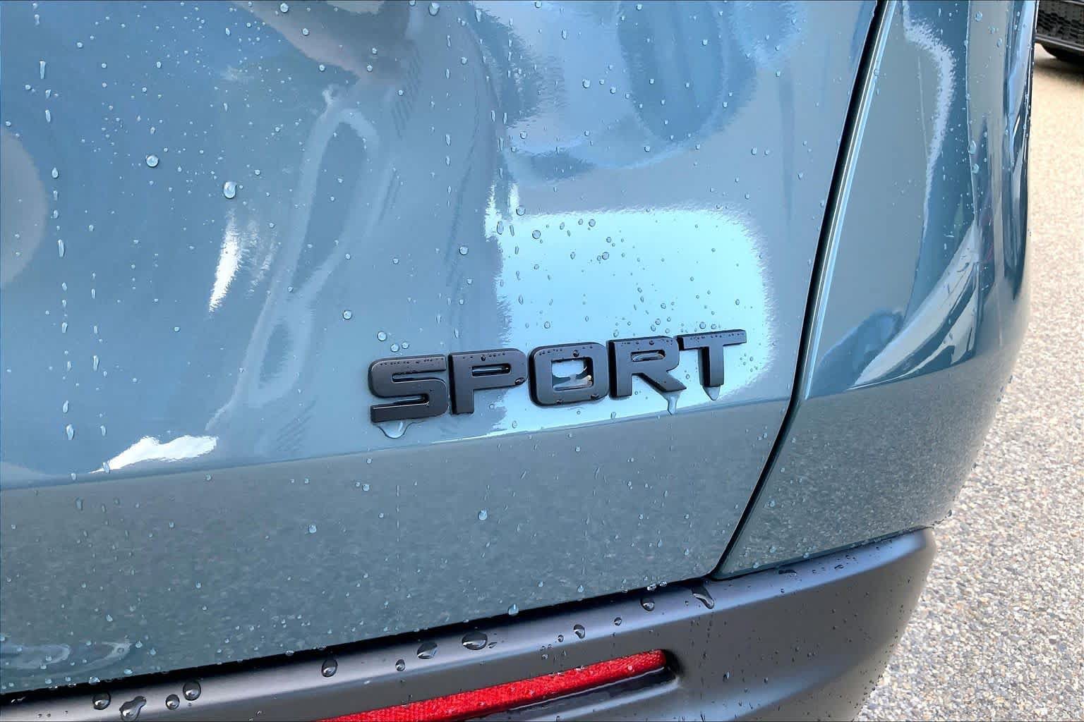 Used 2024 Honda HR-V Sport image 10