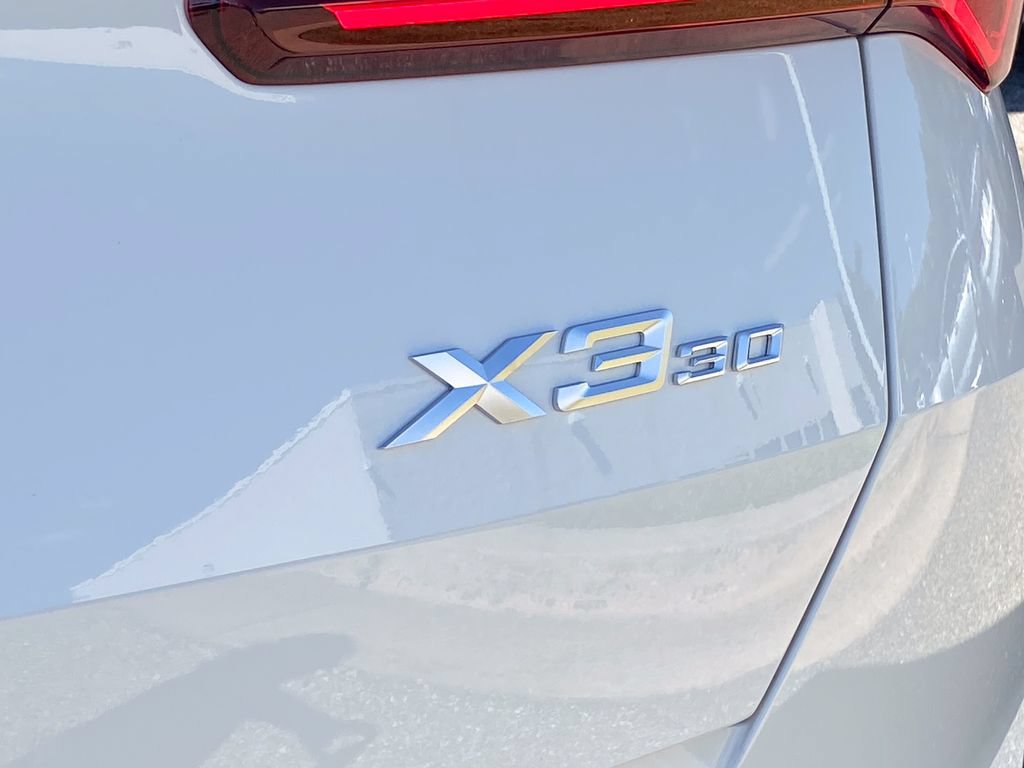 New 2026 BMW X3 xDrive30i w/ Premium Package AWD/4WD image 7