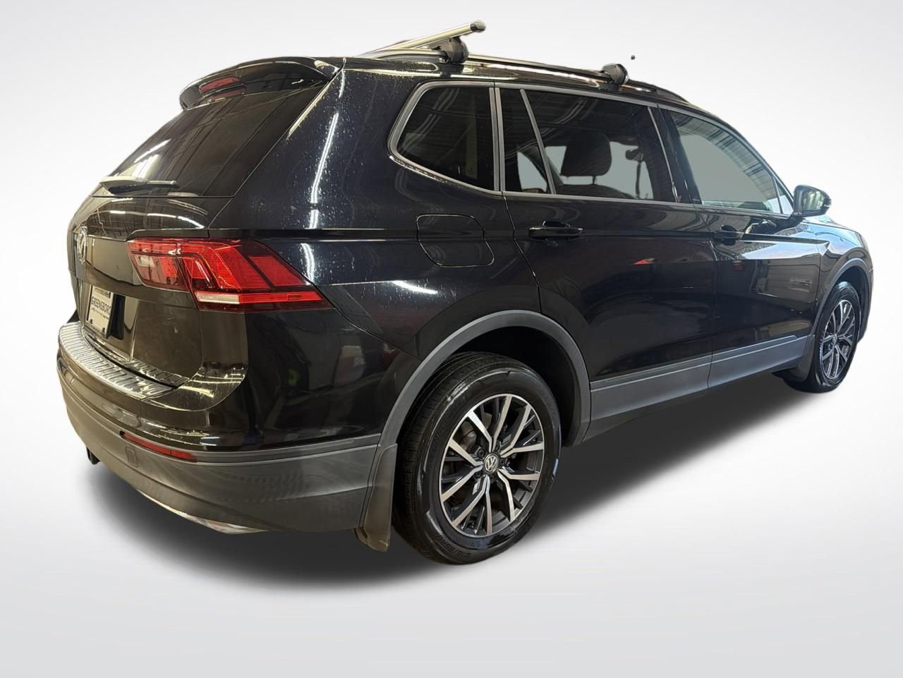 Used 2021 Volkswagen Tiguan S FWD image 6