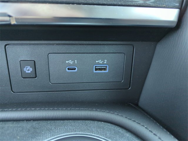 Certified 2023 Nissan Armada SL w/ Midnight Edition Package image 34