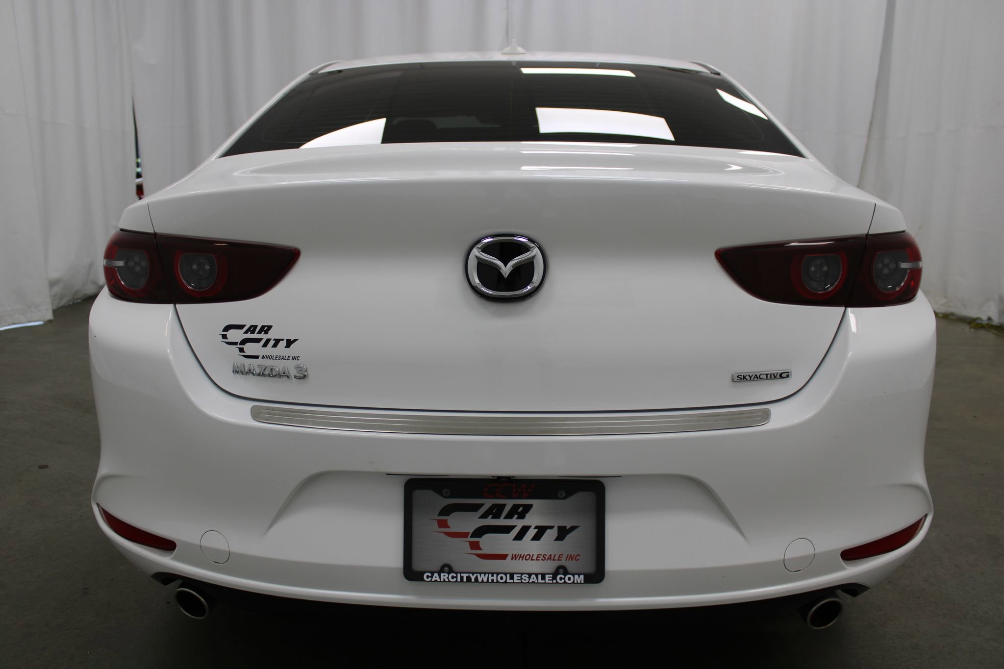 Used 2019 MAZDA MAZDA3 Sedan w/ Premium Package image 6